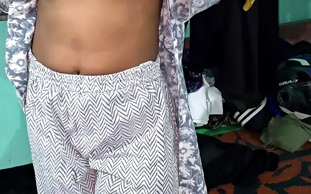 Real homemade threesome with real female orgasm. MFM. Part 1. 21621