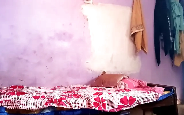 Desi porn the sexy maiden with sweet pussy ,hanif and adori