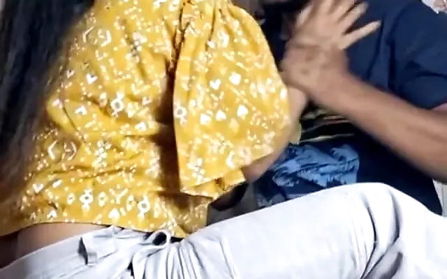 Indian Bengali stepmom hot rough sex with teen son! with clear audio