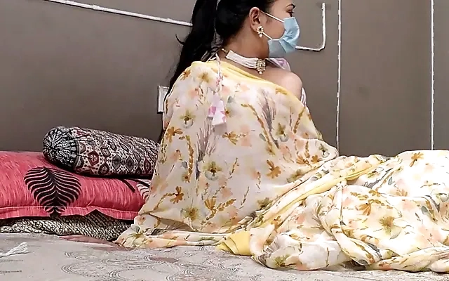 Indian aged and matured aunty doing hardcore sex with young boy