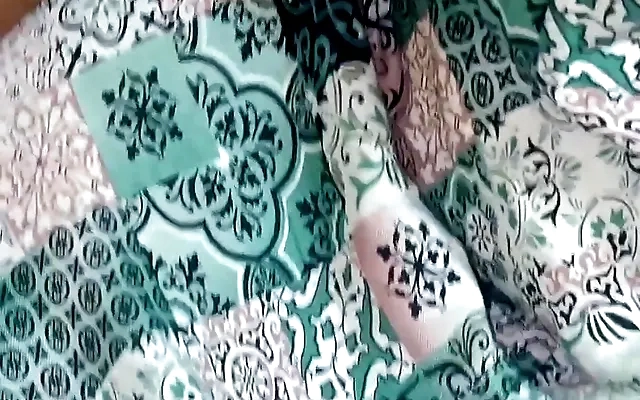 Desi Saree Clad Sexy Wife Moumita enjoyed Body Messaged and Fucked