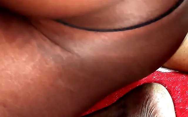Young desi Indian couple in love fucking until they both cum together &ndash; Hindi Porn