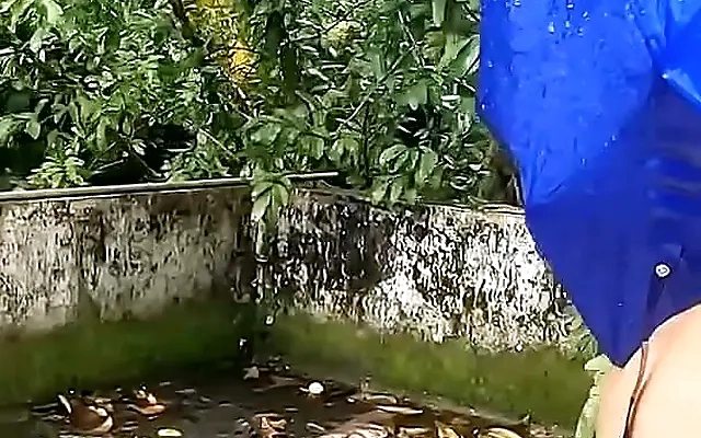 Liberian Slut Gets Her Pussy Pounded After A Day Party In Las Vegas