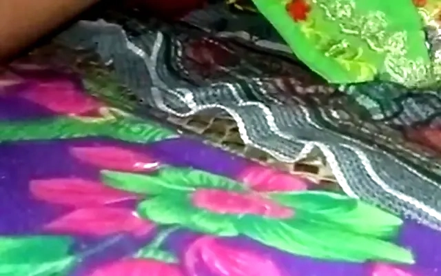 Bailando con La Esposa de mi Amigo y Aproveche para Frotarle mi Polla en Su Culo al frente de el NTR Netorare