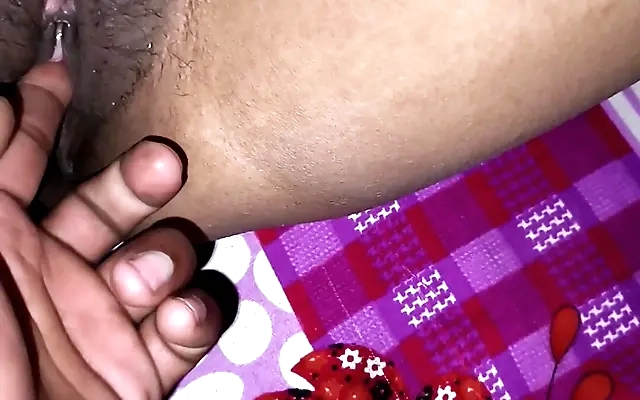 Horny guy cheating on wife with step sister