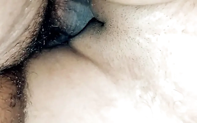 Biwi gaand nahi marwati to bhabhi ki gaand mar li