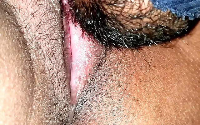 DOGGING IN PUBLIC SQUARE