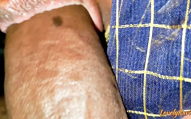 le doy duro a mi hermanastra pos su apretado co&ntilde;o y me termino corriendo dentro