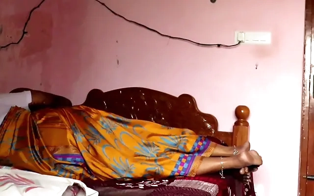 Indian Big Cock Fuck Aunty's Tight Pussy with story porn sex video