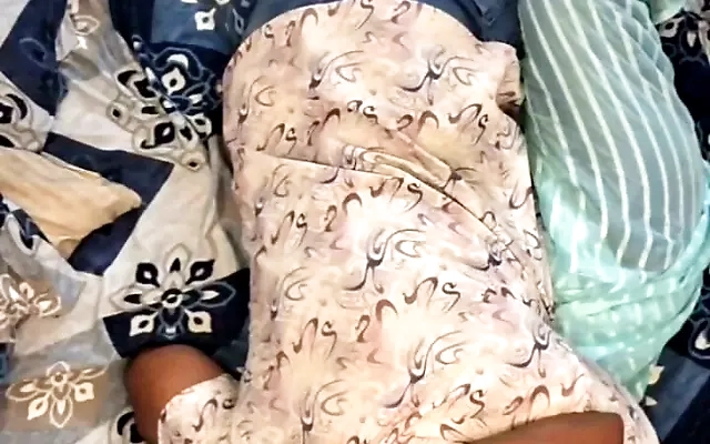Indian hot girl XXX sex with neighbor's teen boy! With clear Hindi audio