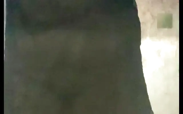Milf asked to remove the condom and fill her pussy with sperm