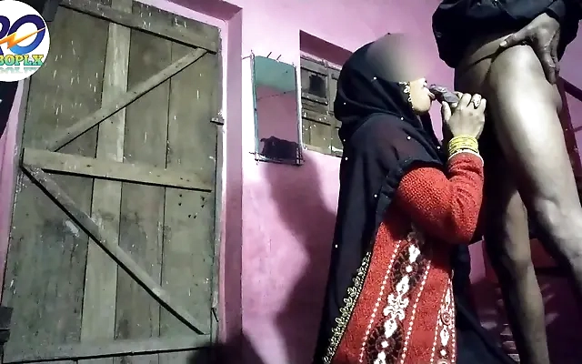 Real Anal Rough and hard xxx anal hardcore fuck after hot handjob with hot indian desi Bhabhi in live webcam in hindi