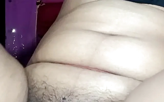 NAUGHTY BBW CHEATING WIFE CAUGHT HAVING SEX WITH A VILLAGE FARMER - LEAK VIDEO ON XVIDEO PORN SITE