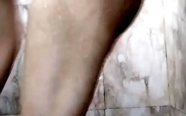 ModelMedia Asia - A poor delivery couple swaps partners for sex with a wealthy couple during a delivery
