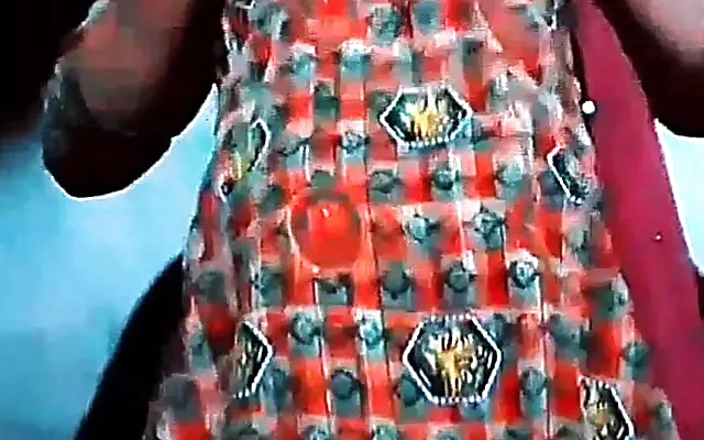 Desi Model amazing Hot sex while Making FB Blog! Indian Real Sex