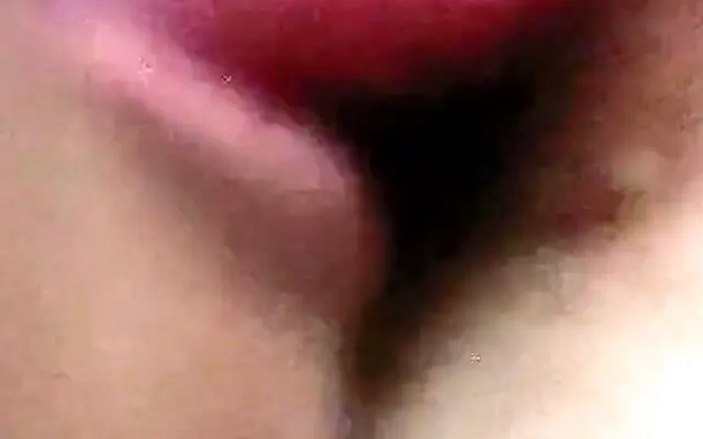 Desconocido nos ofrece dinero a cambio de tener una experiencia con un vibrador en el centro comercial