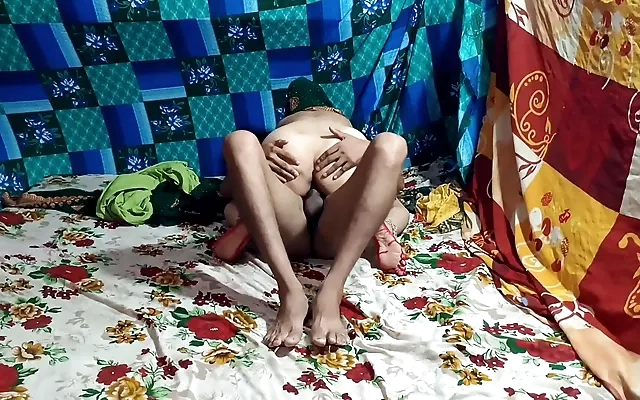 Indian girlfriend pusssy with song sex