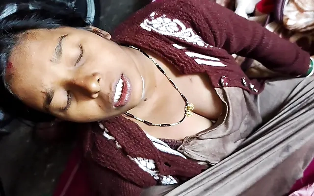 Desi Village wife Sex! Fuck me Hardly!!