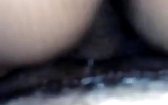 Japanese woman Hanaho fucks with a masseur, uncensored.