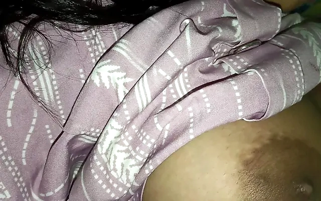 Indian aunty