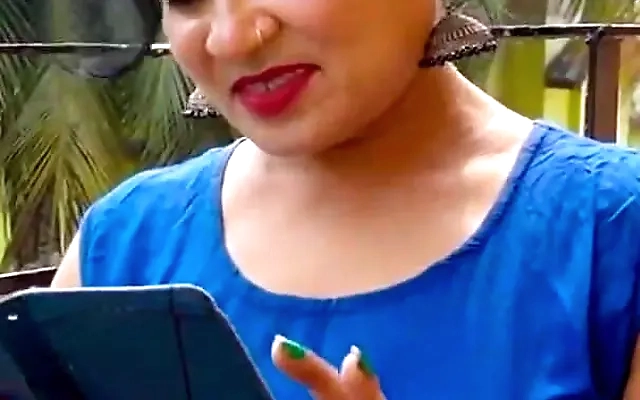 Indian Bhabhi Village Sex Video Fucked Hard On A Floor With Dirty Hindi Audio