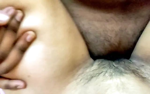 Dear i love you! Your pussy so hot .. i couldn't hold my cum! Hindi best couple sex