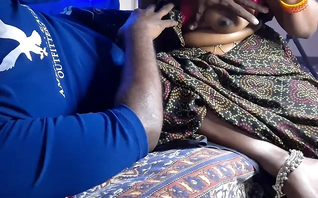 Big Boobs Aunty Want my Dick Cumriya