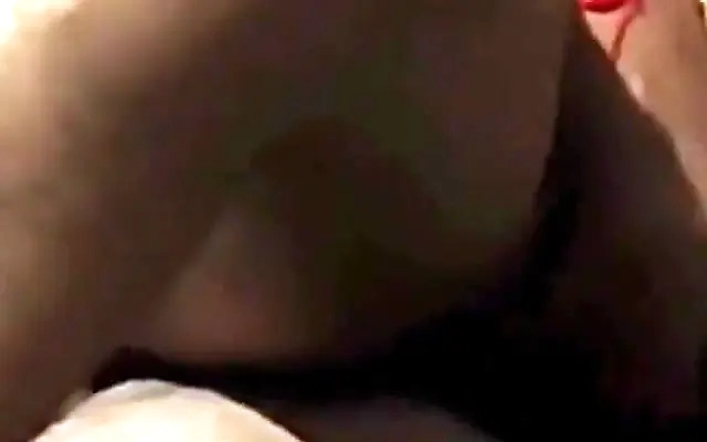 DATEZONE - Mature MILF helps me to forget my girlfriend