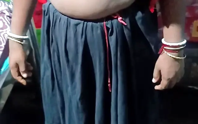 Indian village desi school girl come to forest and fucked her