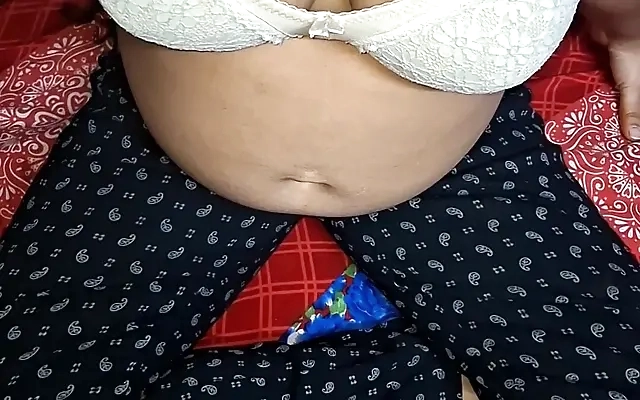 Indian step father fucked his wife! Plz Babu ji don't cum inside