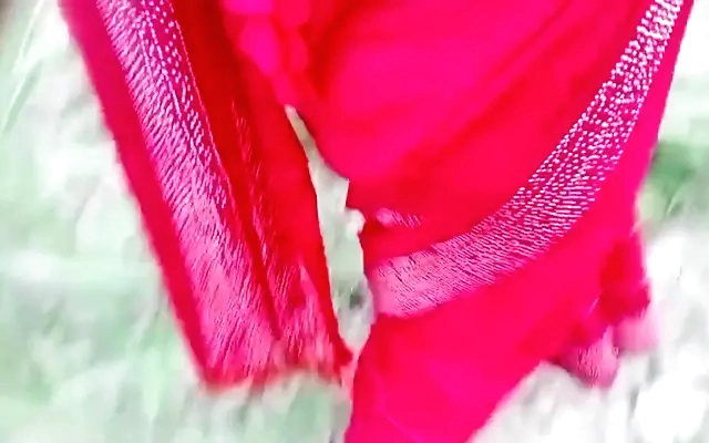 Bengali bhabi Tania fucked by big cock indian guy