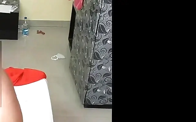 Chupandole el co&ntilde;o bien rico a mi mujer