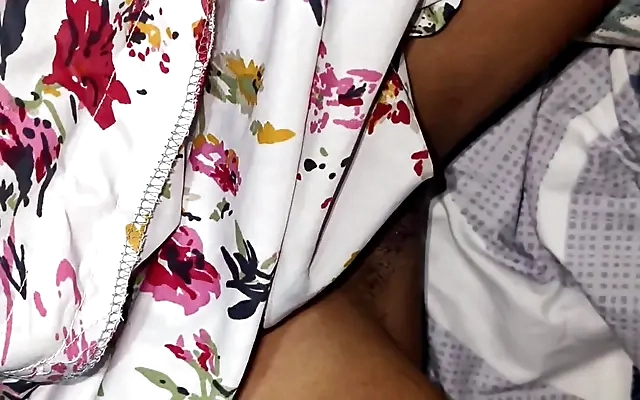 Indian step sister Hard style Sex amazing blowjob Desi step sister hard style Chudai or Land chusai Indian Desi style Sex deepthroat blowjob
